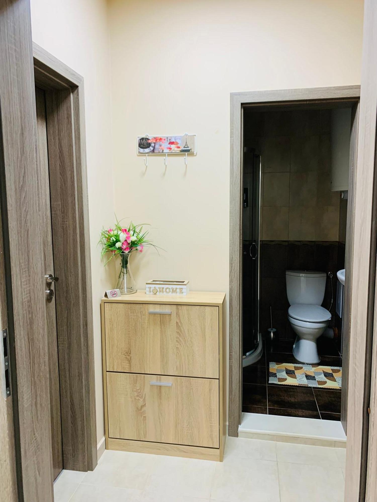 Kiwi Gardens Apartment Бяла Екстериор снимка